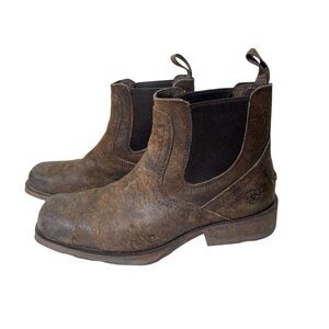 Ariat Midtown Rambler Mid Chelsea Western Boot In Stone Distressed Look Men’s 9